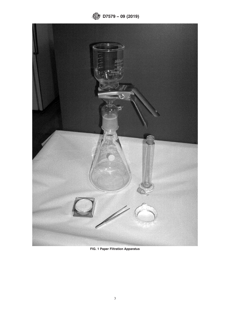 ASTM D7579-09(2019) - Standard Test Method for  Pyrolysis Solids Content in Pyrolysis Liquids by Filtration  of Solids in Methanol