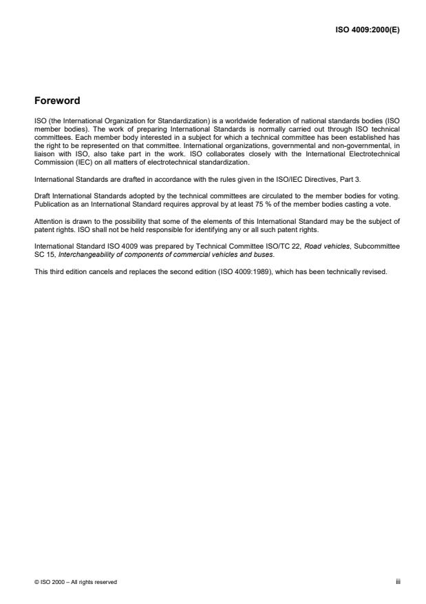 ISO 4009:2000 - Commercial vehicles -- Location of electrical and pneumatic connections between towing vehicles and trailers