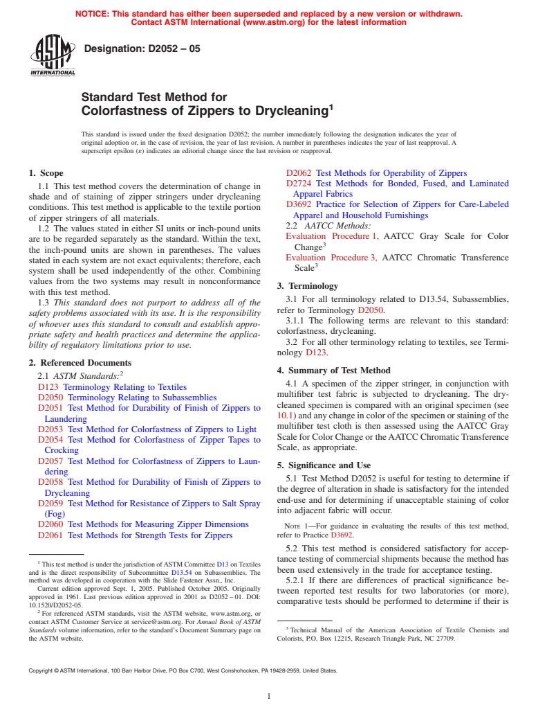 ASTM D2052-05 - Standard Test Method for Colorfastness of Zippers to Drycleaning